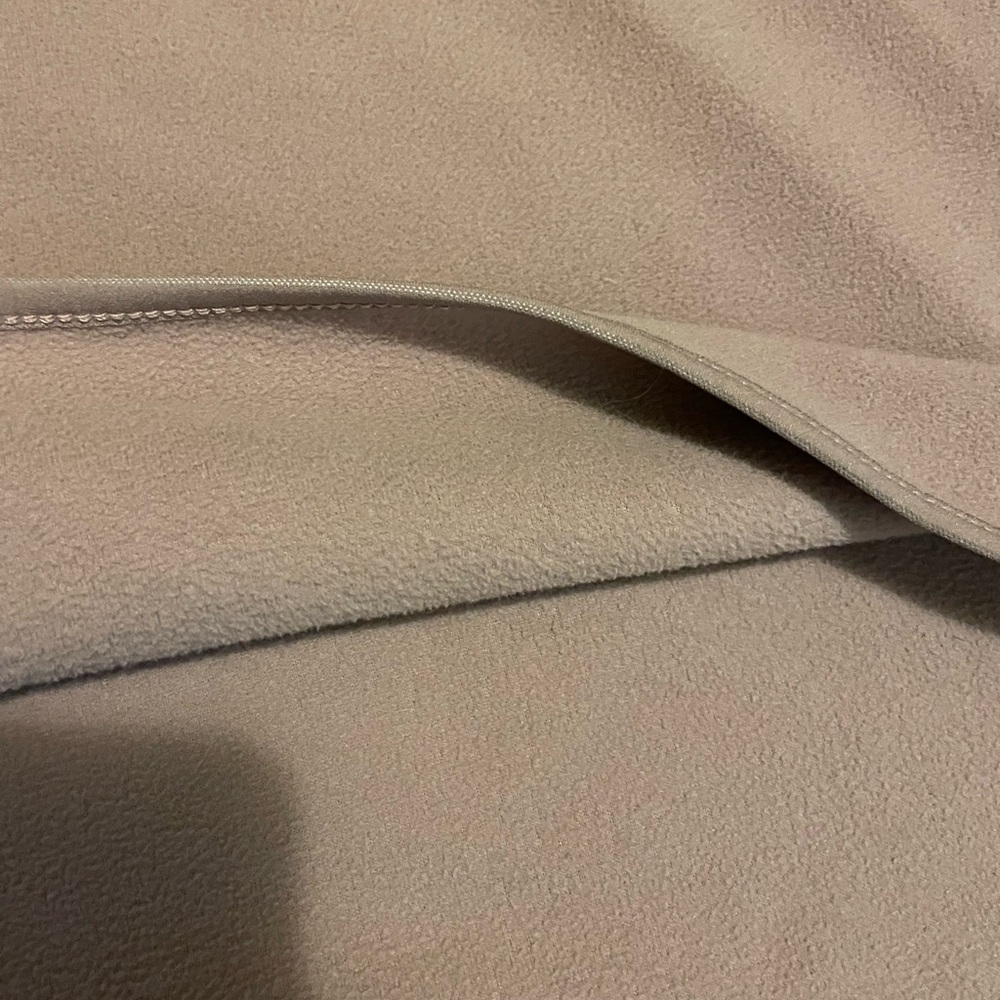 EUC Women’s 1X 1/4 Zip Pullover Lightweight in a Light blush color - Picture 9 of 9
